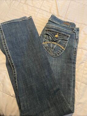 Kut from the Kloth Medium Blue Bootcut Jeans